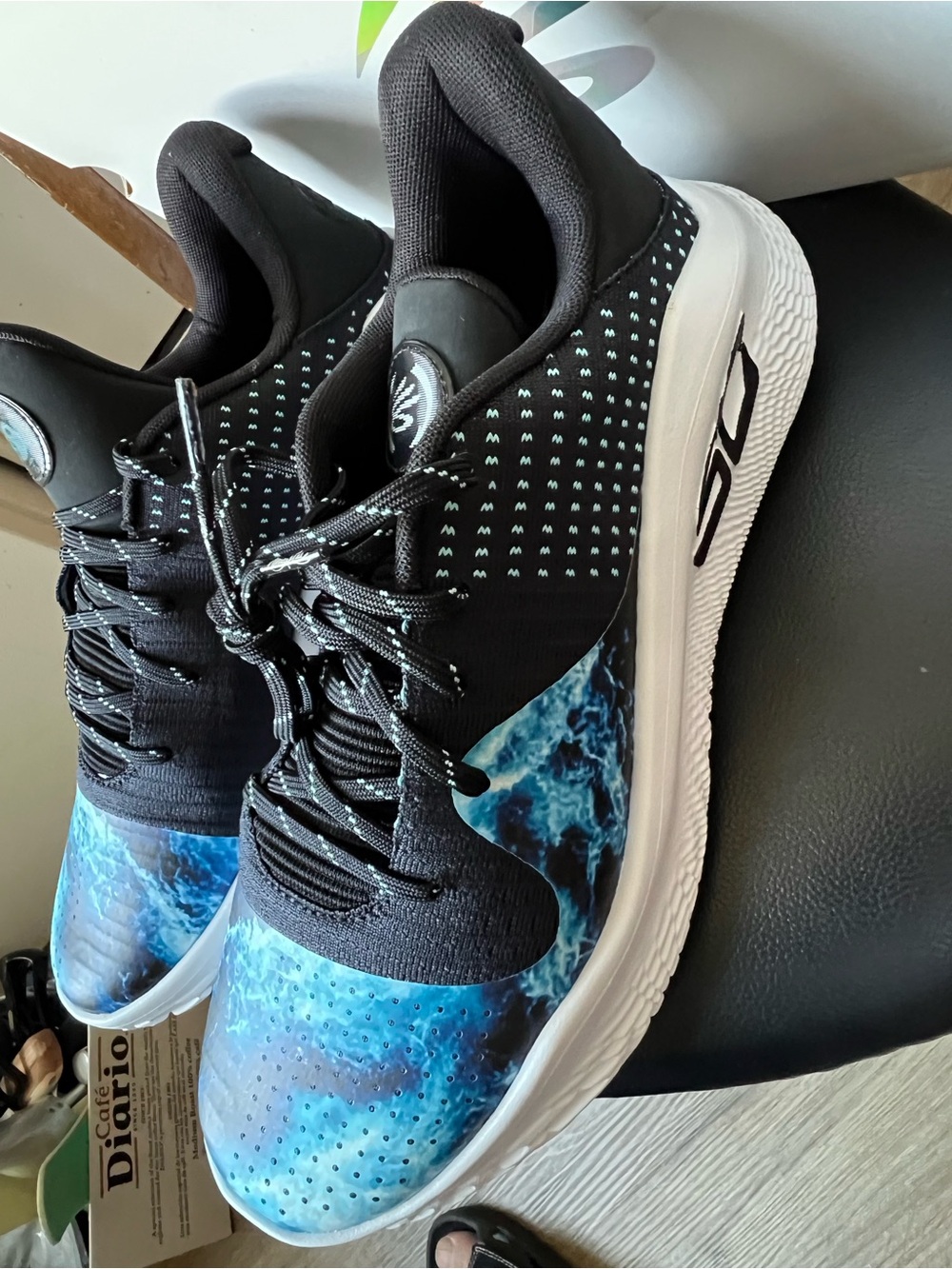 Under Armour Curry 4 Low FloTro x Bruce Lee "Dark Water size 11.5 men’s